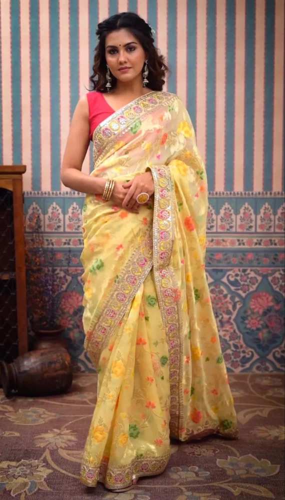 designer-printed-saree-with-blouse-wholesale-price-ethnic-garment-1--1000x1000